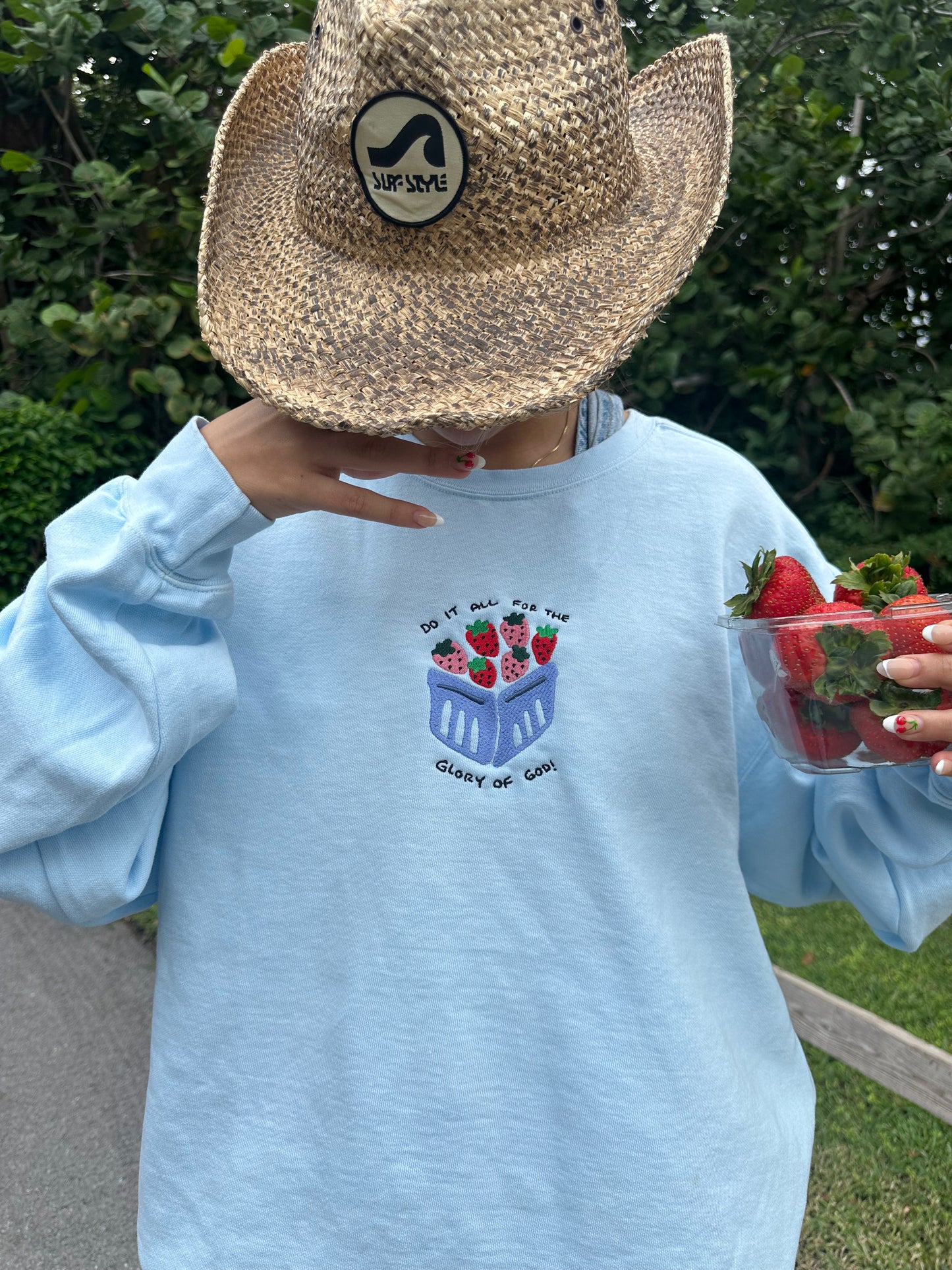 "for His glory" crewneck