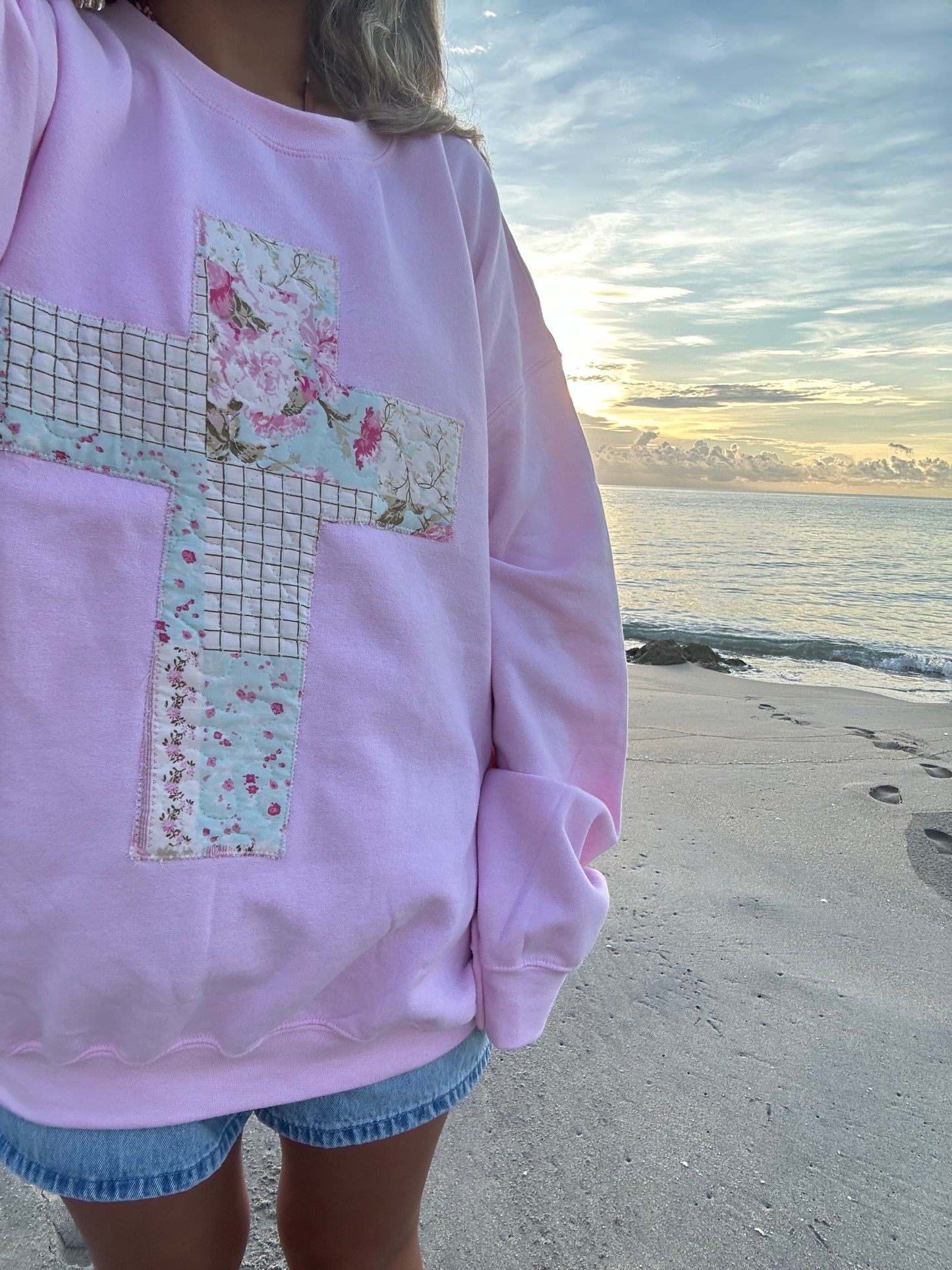 quilted cross crewneck!